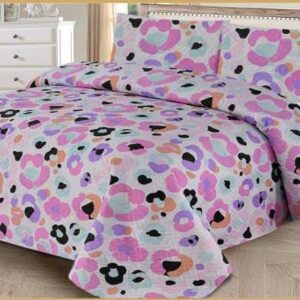 “Soft and Peaceful Bedding Set for a Beautiful Bedroom”